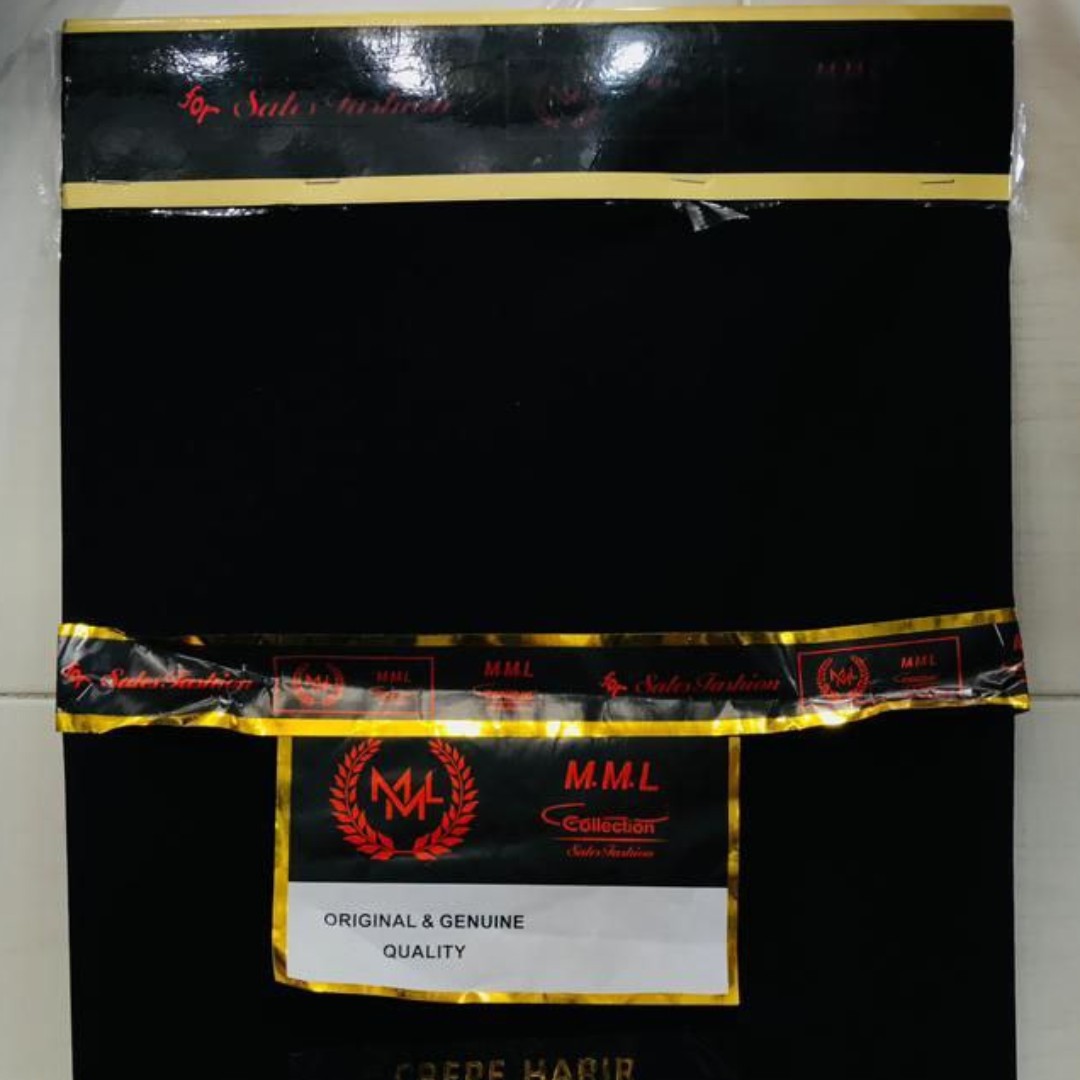 پارچه کرپ حریر مشکی