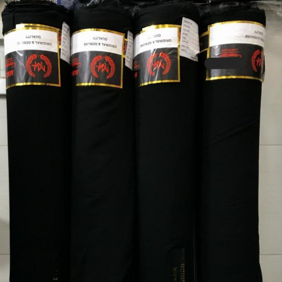 پارچه کرپ حریر مشکی جت بلک